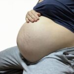 妊娠線 ホホバオイルの効果と安心な使用方法